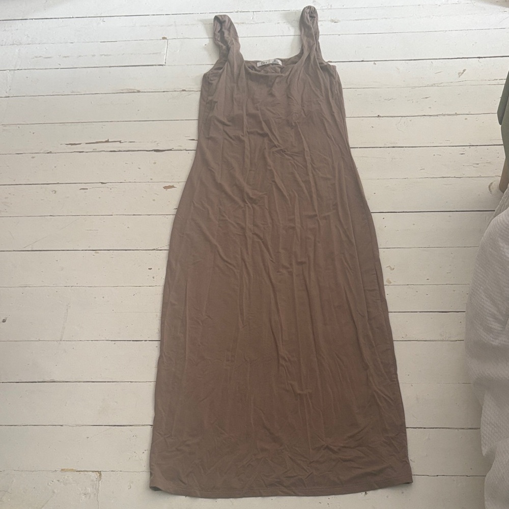 Dex Brown Maxi Dress